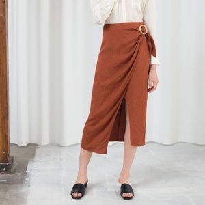 & Other Stories Side Tie Wrap Midi Skirt Rust Size 0
